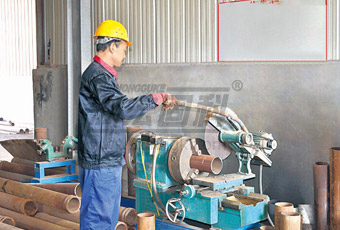 The wear resistant pipe production equipment