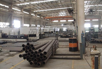 The wear resistant pipe production equipment